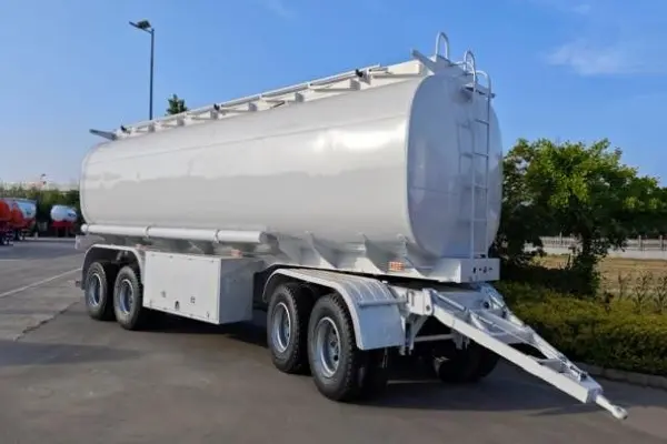 Dearn Axle तेल ट्या tank ्क डलबर ट्रेलरलाई मिसाइडरमा पठाइनेछ