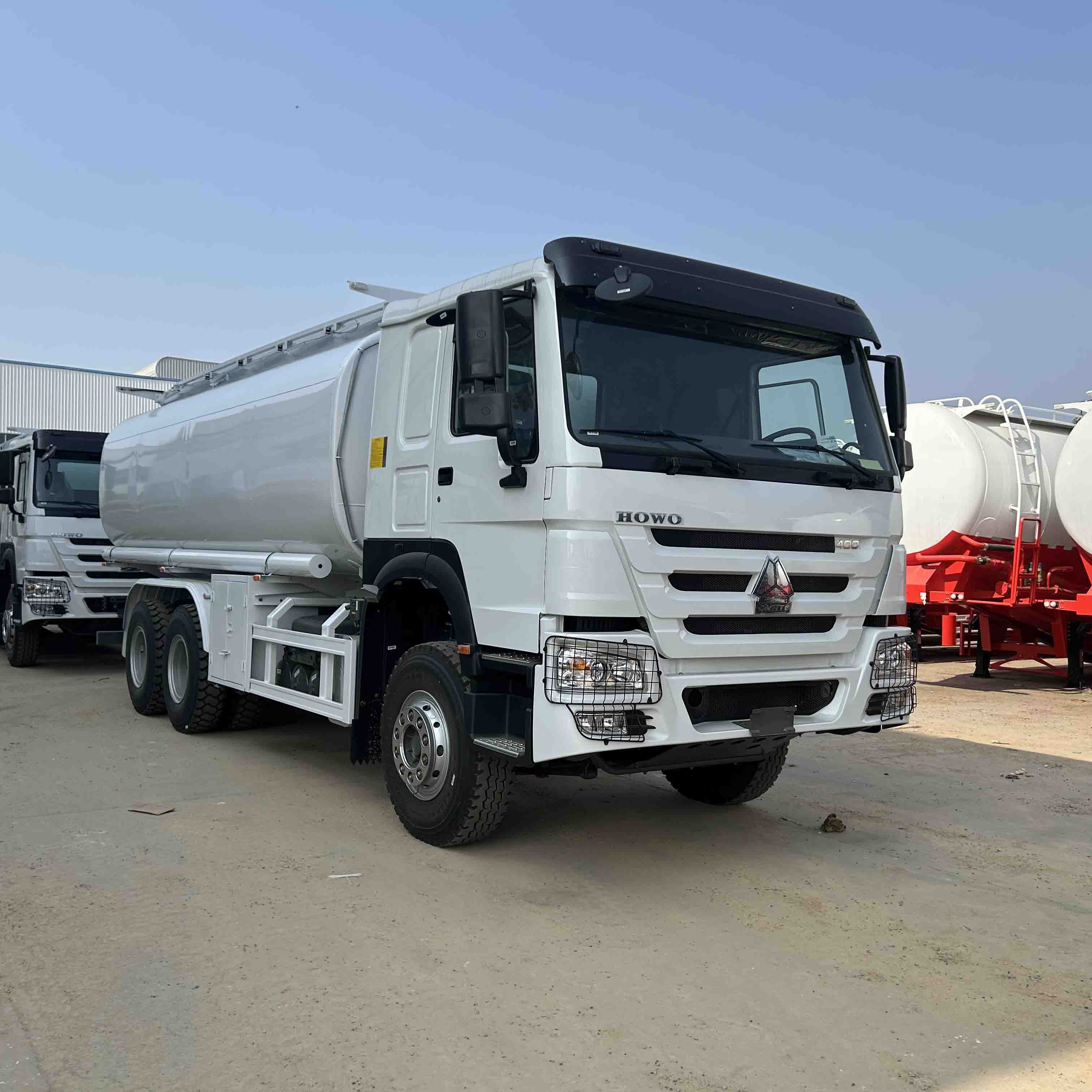HOWO 6x4 400HP इन्धन ट्याङ्की ट्रक